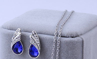 Crystal Earring & Necklace Set